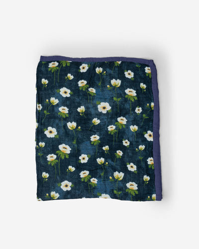 Deluxe Muslin Quilted Throw - White Anemone